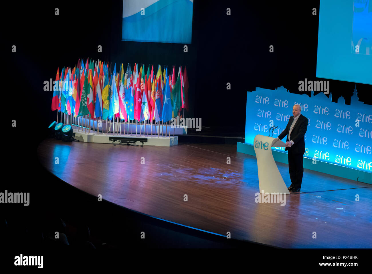 CEO Bob Dudley auf der Bühne des einen Jungen Welt Gipfel in Den Haag City die Niederlande 2018 Stockfoto