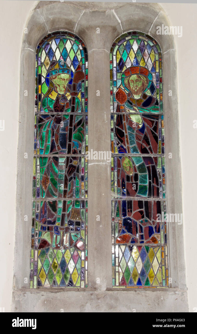 PEMBROKESHIRE; TENBY; Insel Caldey; ST DAVID'S KIRCHE; GLASMALEREI Stockfoto