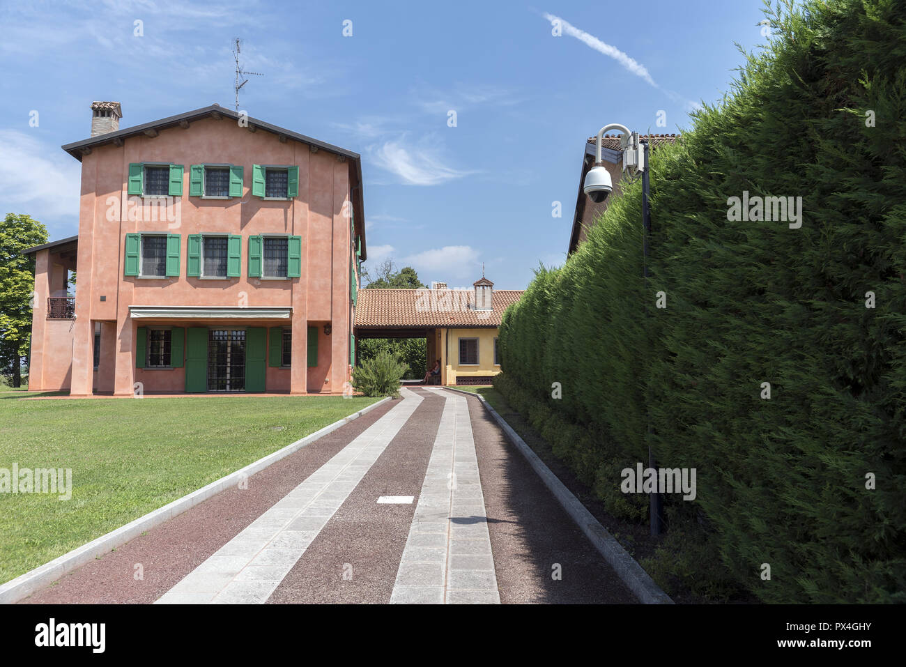 Das Haus der Familie von Luciano Pavarotti. Modena. Rodzinny dom Luciano Pavarotti. Stockfoto