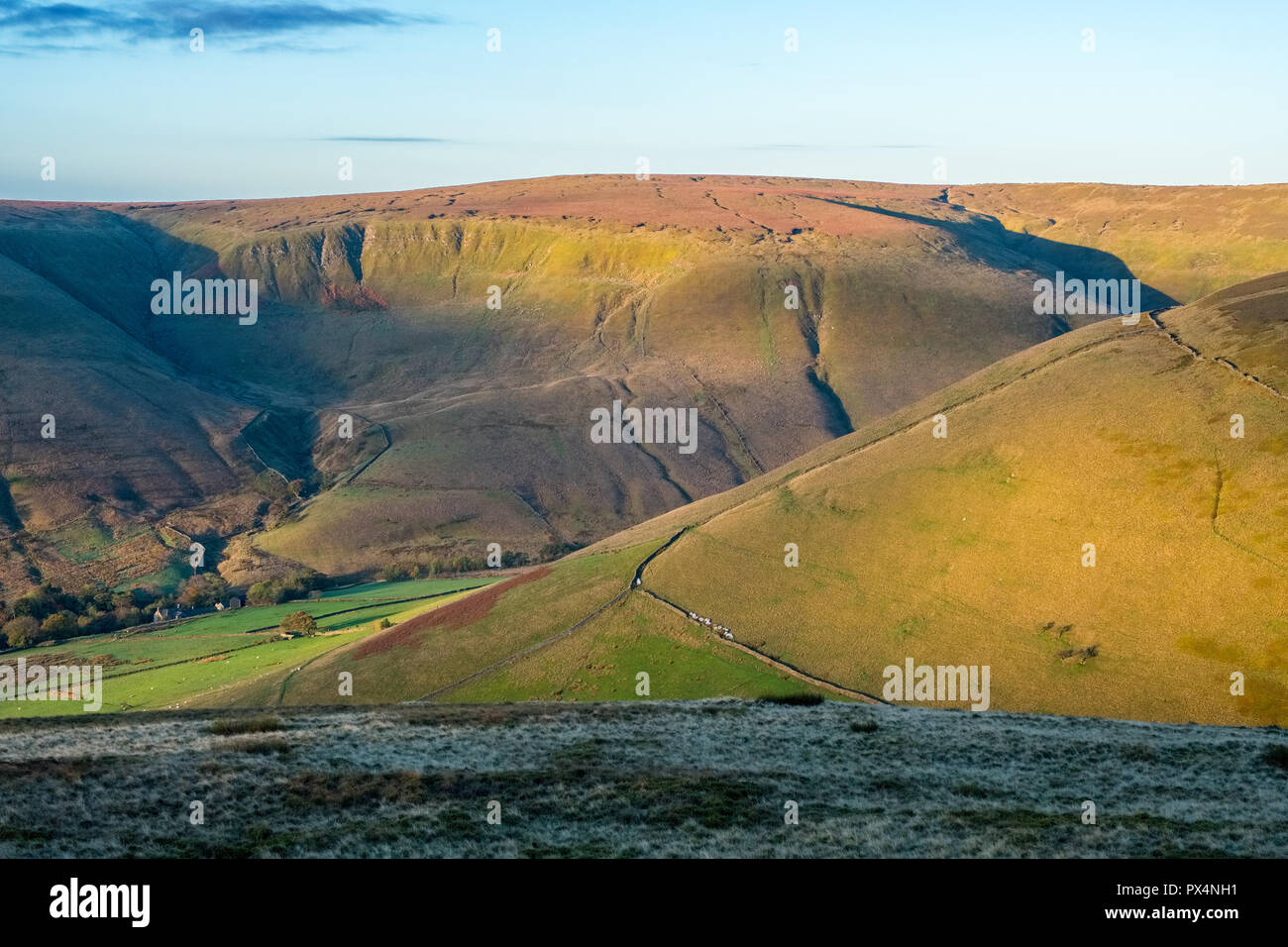 Braun Knoll in der Nähe von Kinder Scout, Nationalpark Peak District, Derbyshire, Großbritannien Stockfoto