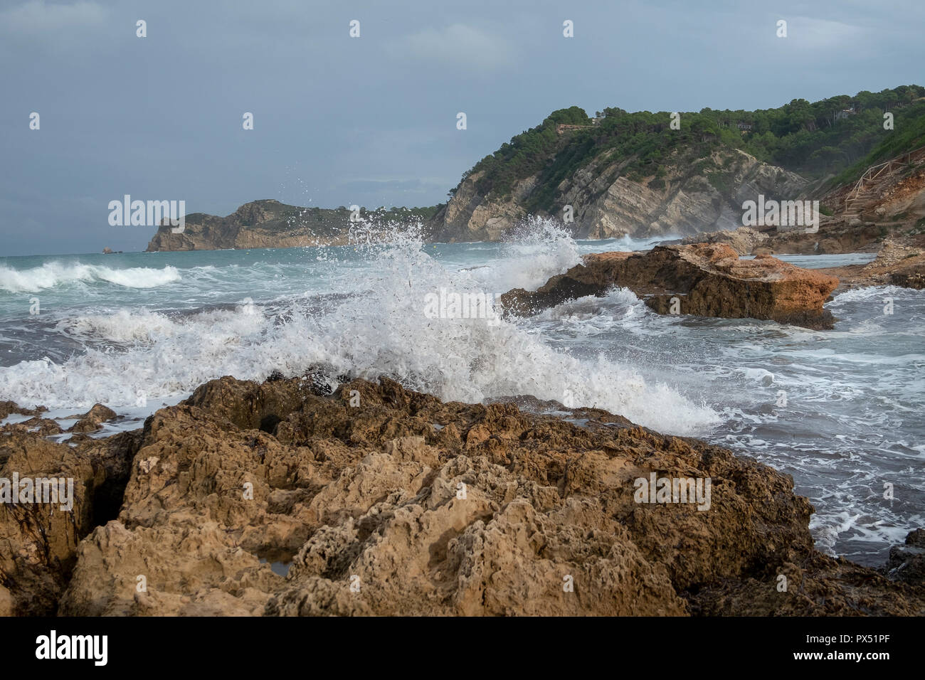 Küste von Cala Blanca in Javea (xabia) Provinz von Alicante, Spanien. Stockfoto