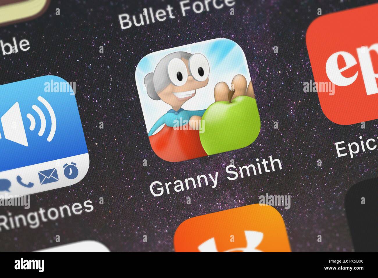 London, Großbritannien, 19. Oktober 2018: Symbol der mobile App Granny Smith vom mittelmäßigen AB auf einem iPhone. Stockfoto