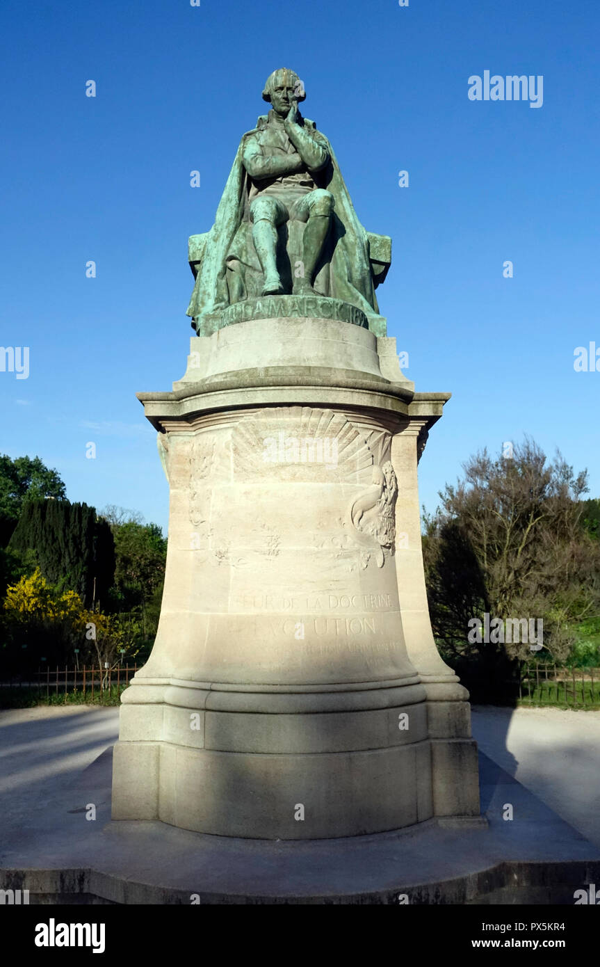 Statue von Jean Baptiste Lamarck (1744-1829) Gründer Der Evolutionismus Jardin des Plantes. Paris. Frankreich. Stockfoto