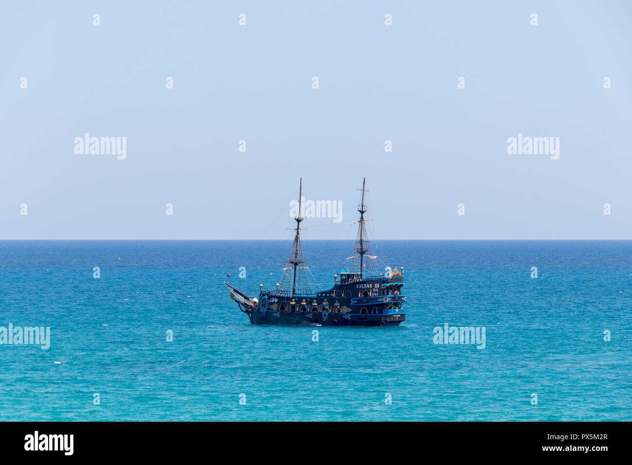 Piraten schiff Fotos und Bildmaterial in hoher Auflösung Seite 2