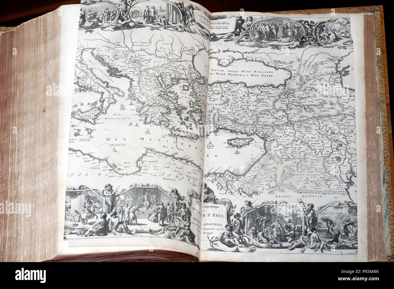 Alte Bibel in französischer Sprache, 1669. Neuen Testament. Paul Missionsreise. Stockfoto