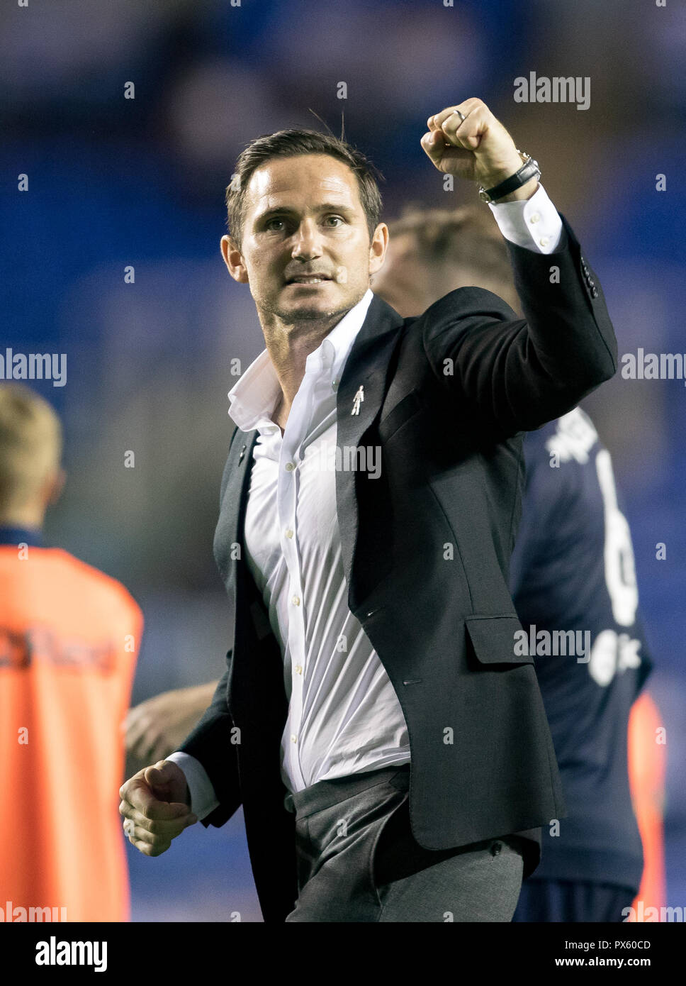 Derby County Manager Frank Lampard feiert seine Mannschaften während der Sky Bet Championship Match zwischen Reading und Derby County an der Madejski Sta win Stockfoto