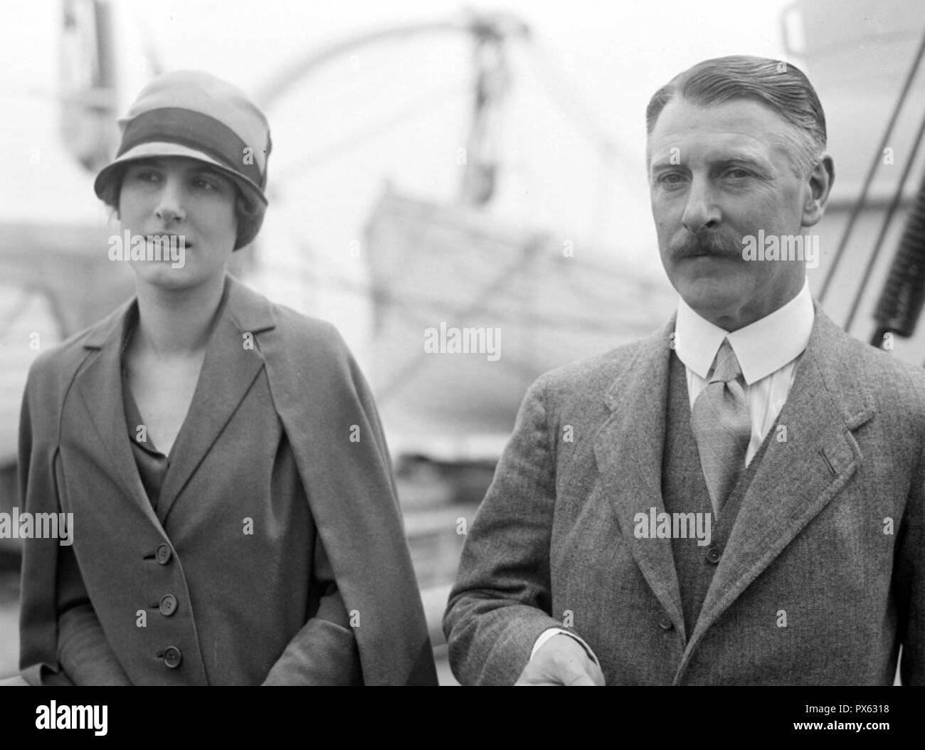 CECIL CHUBB (1876-1934) Englischer Barrister, Stonehenge auf einer Auktion im Jahre 1915 gekauft, angeblich für seine Frau Maria Fink. hier gesehen. An Bord der Cunard liner Aquitania, als Sie in New York im Mai 1926 ANGEDOCKT fotografiert. Foto: Bains News Service. Stockfoto