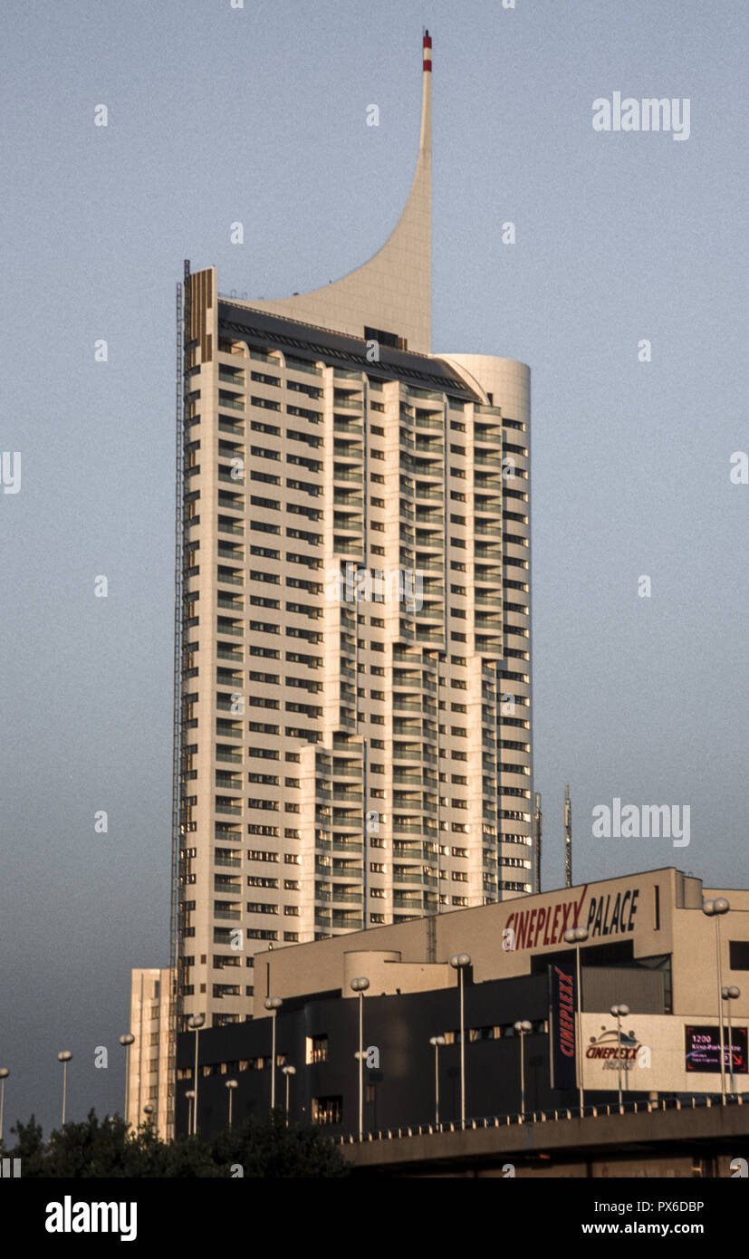 Moderne Wien an der Donau, Österreich, Wien, 22. Bezirk, Donaucity Stockfoto