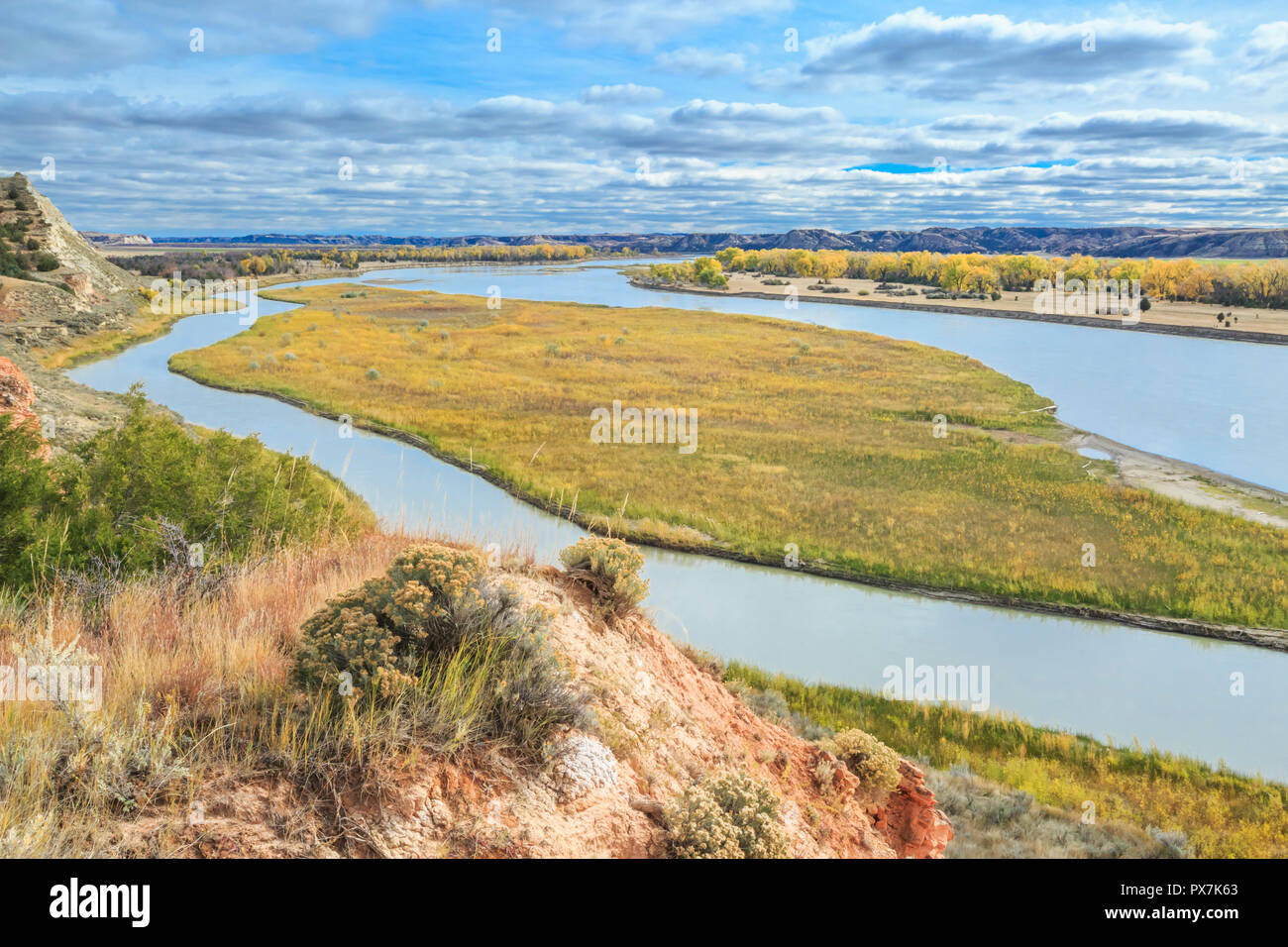 Herbst Farben entlang des Missouri River in der Nähe von Culbertson, Montana Stockfoto