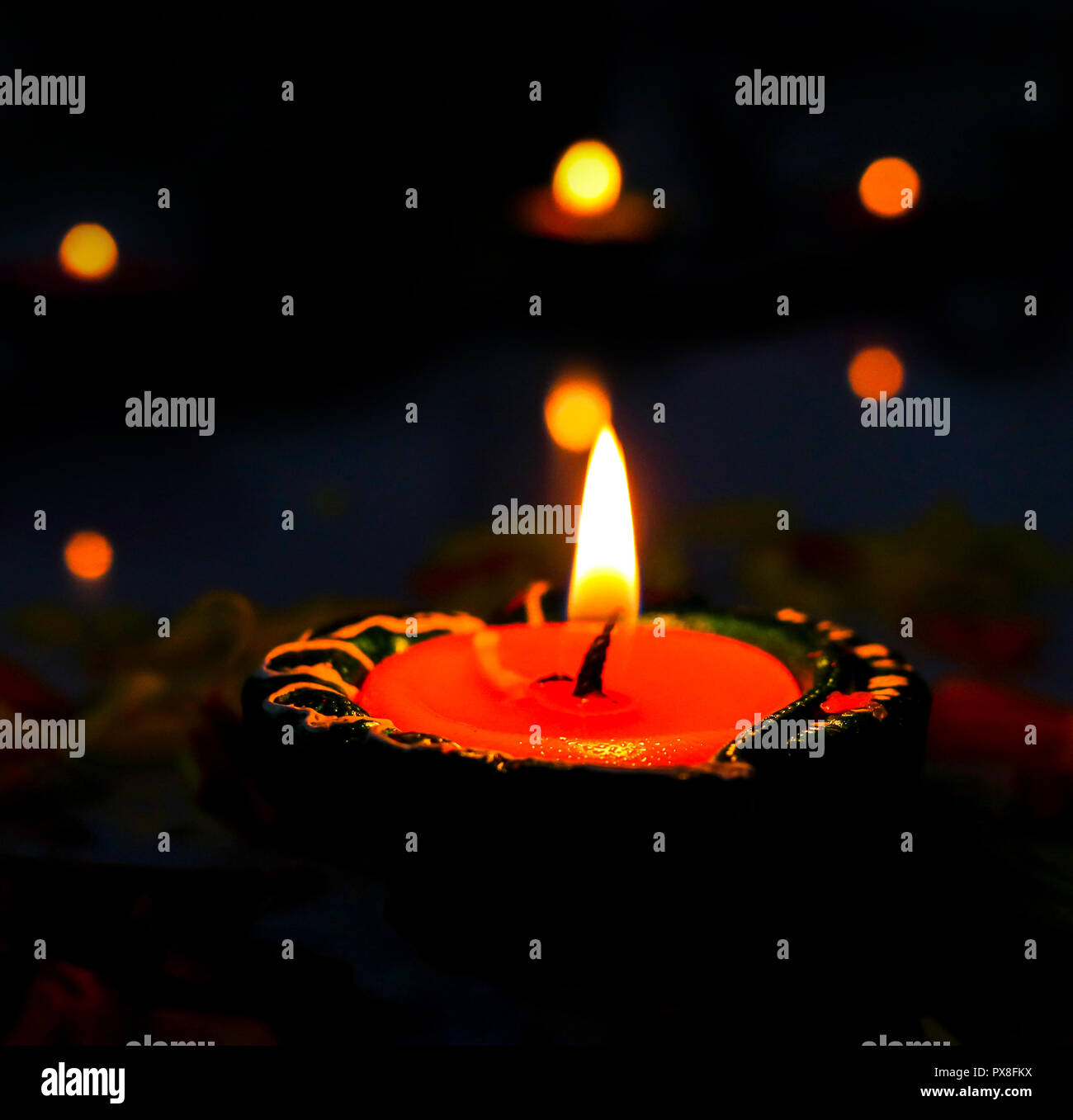 Diyas/Lampe für Diwali Feier eingerichtet Stockfoto