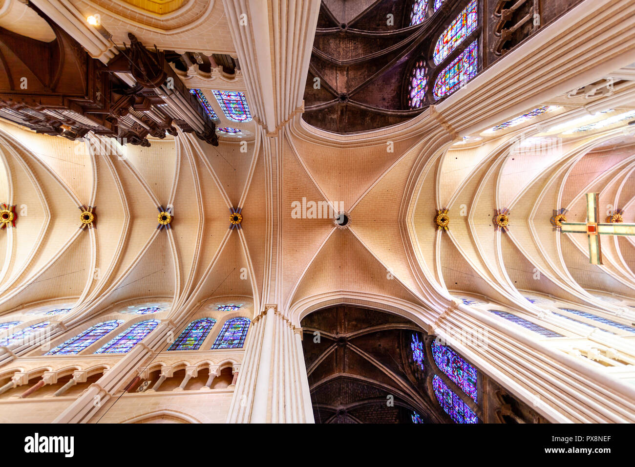 Die Gewolbte Decke Innenraum Der Kathedrale Notre Dame De
