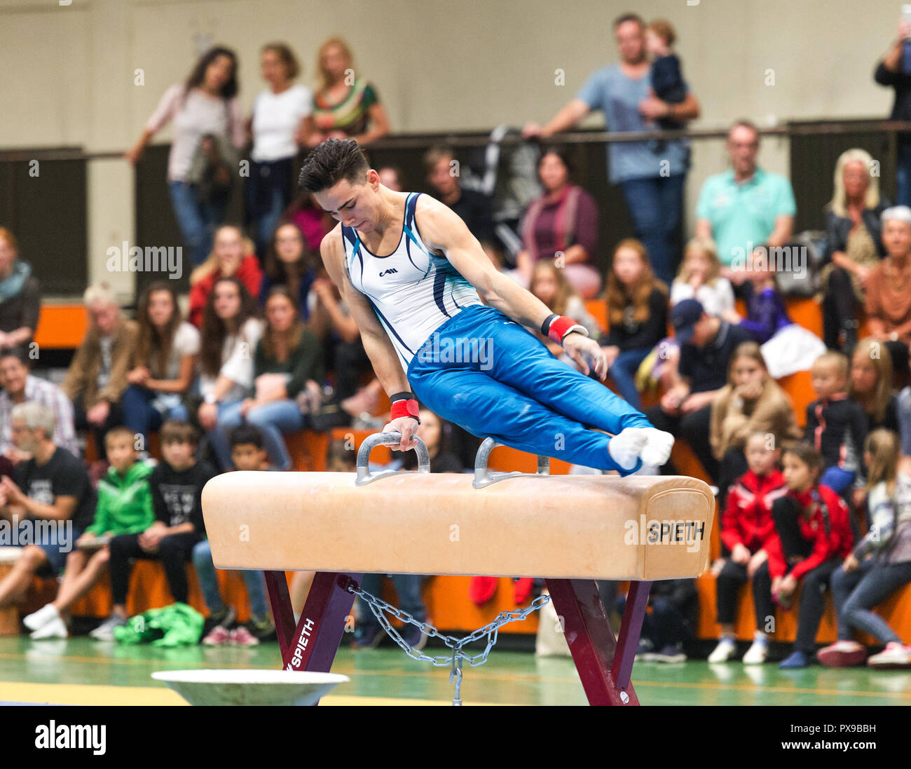 Dominic Bigsby (groetzingen). GES/Gymnastik/TSV Groetzingen - TG Saar, 20.10.2018 - | Verwendung weltweit Stockfoto