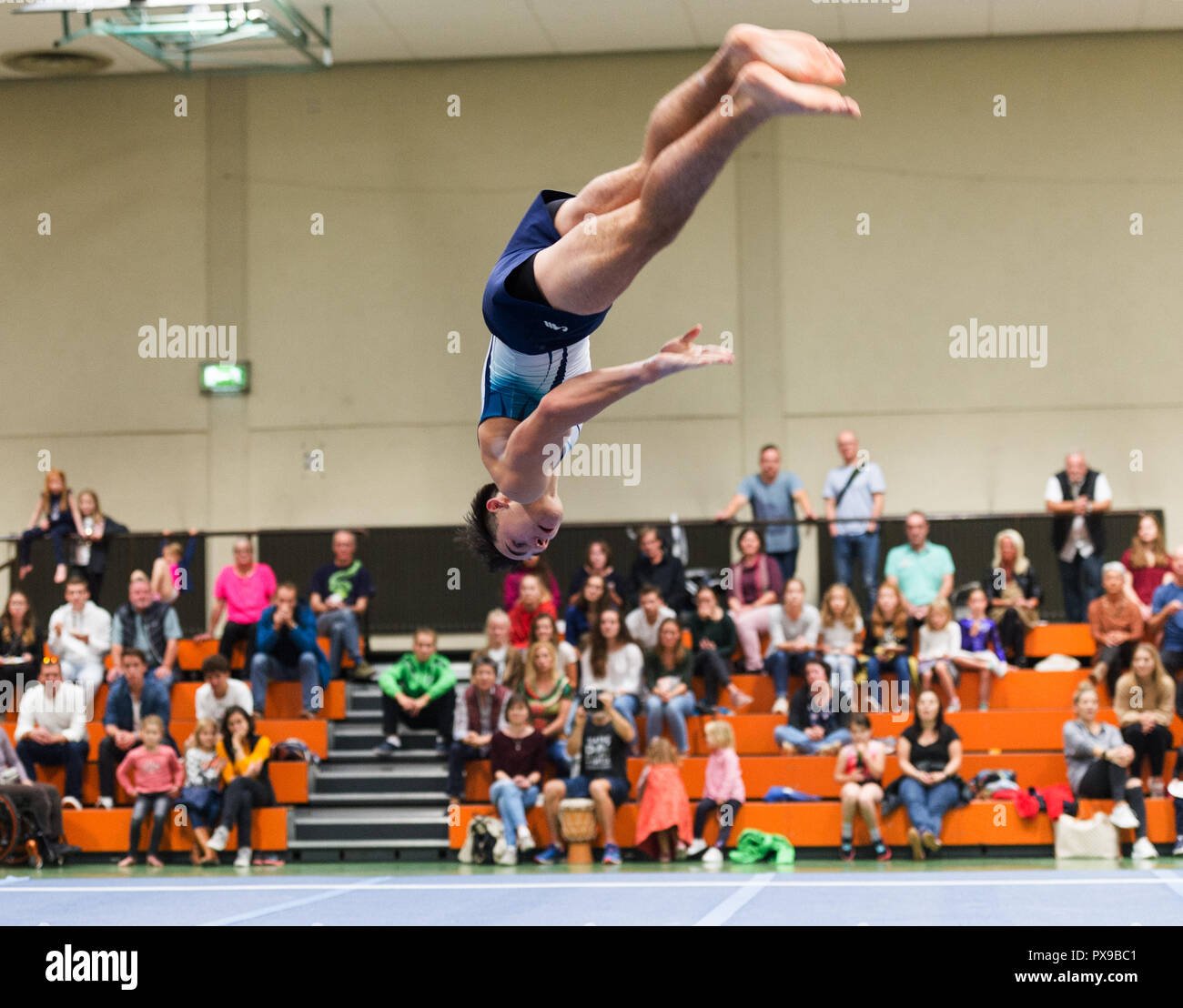 Dominic Bigsby (groetzingen). GES/Gymnastik/TSV Groetzingen - TG Saar, 20.10.2018 - | Verwendung weltweit Stockfoto