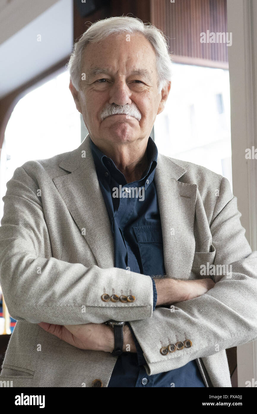 Eduardo Mendoza besucht die Präsentation für sein Buch "El Rey Recibe" (Der König erhält) in Madrid, Spanien Mit: Eduardo Mendoza Wo: Madrid, Spanien Wann: 19 Sep 2018 Credit: Oscar Gonzalez/WENN.com Stockfoto