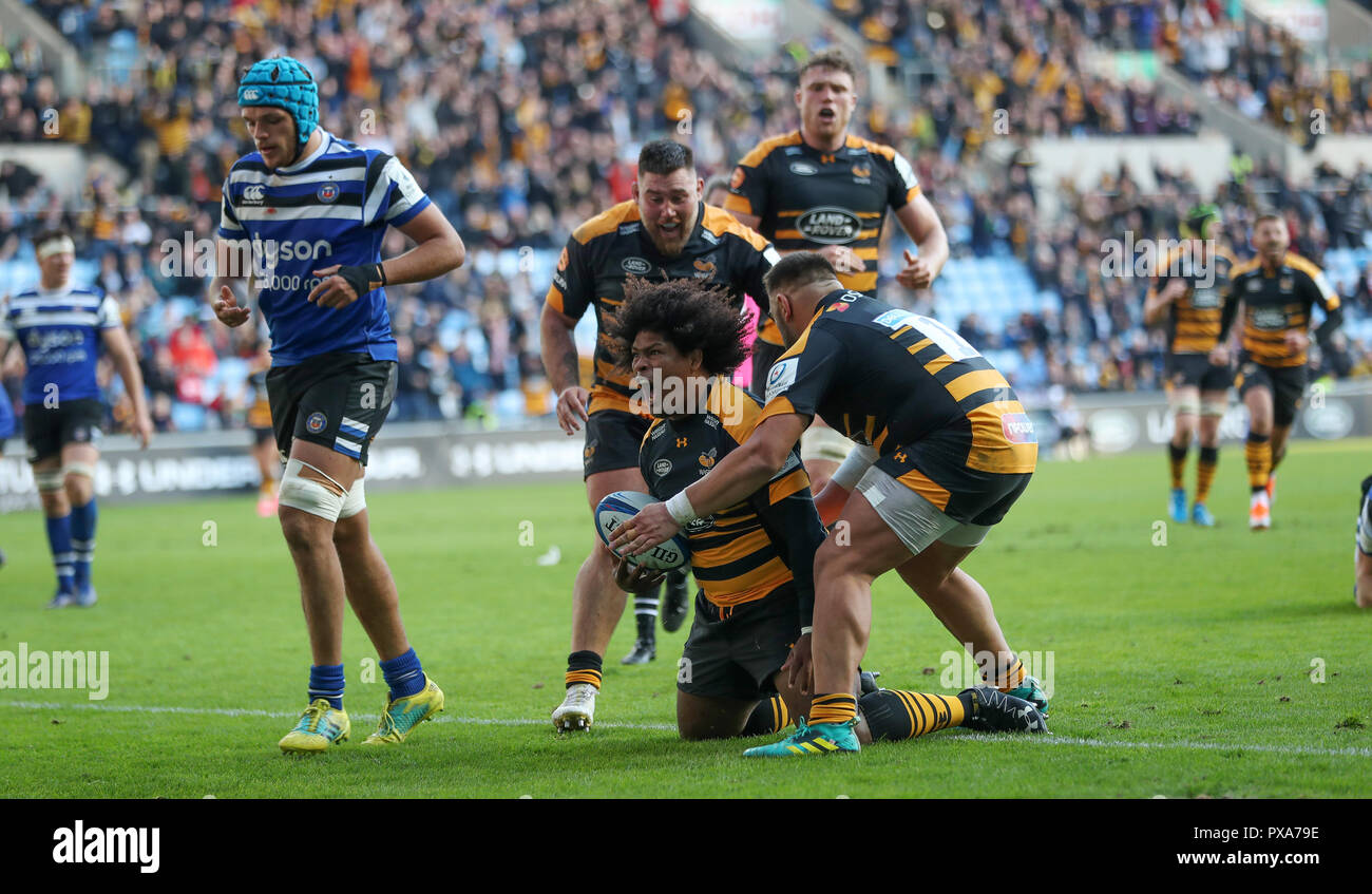 Wespen Ashley Johnson kerben Wespen 4. Versuchen Sie, während der Heineken europäischen Champions Cup Match in der Ricoh Arena in Coventry. Stockfoto