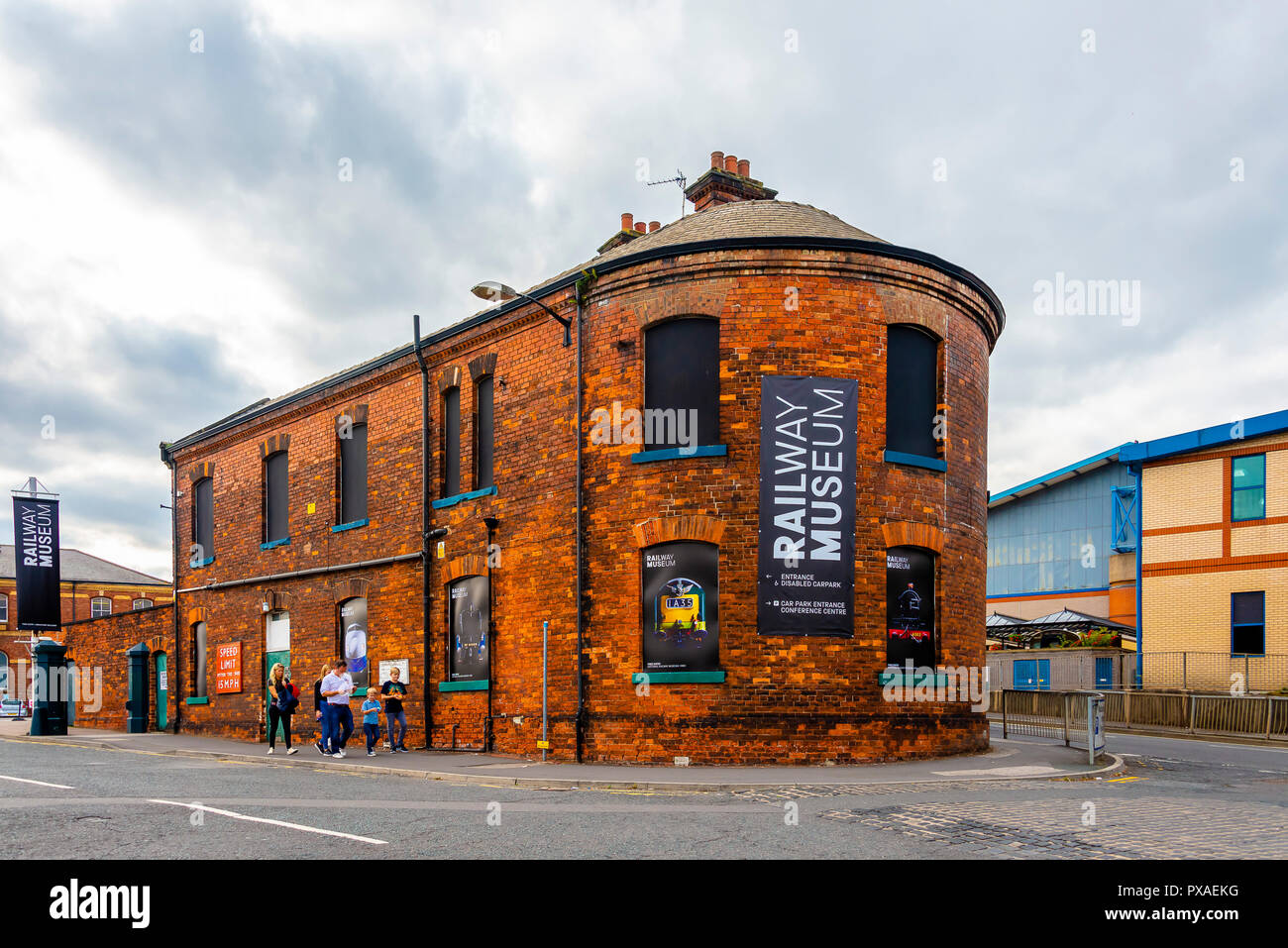 York Railway Museum Gebäude Exterieur mit signages Stockfoto