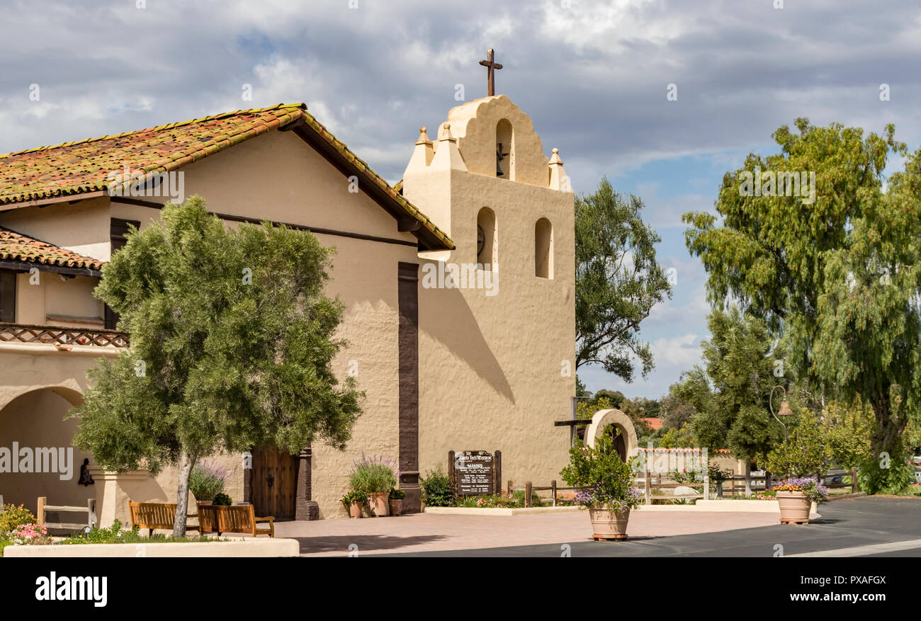 Mission Santa Inés, Solvang, Kalifornien, USA. Eine Reihe von 21 spanischen religiösen Außenposten in Alta Kalifornien. Stockfoto