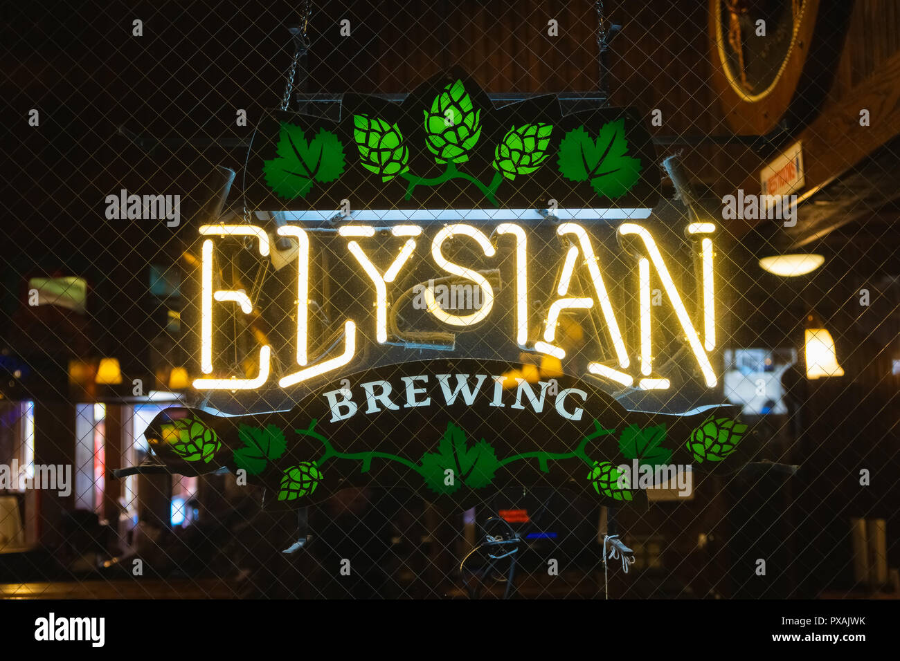 Elysian Brewing Company Leuchtreklame in einem Pub in Seattle. Seattle lokale Brauerei. Washington State, USA. Stockfoto