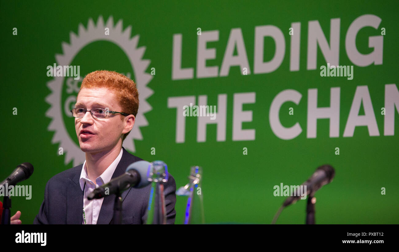 Glasgow, Schottland, Großbritannien. Okt, 2018 20. Scottish Green Party Nationale Konferenz 2018. Abgebildete Ross Greer MSP der schottischen Grünen Partei. Credit: Colin Fisher/Alamy leben Nachrichten Stockfoto