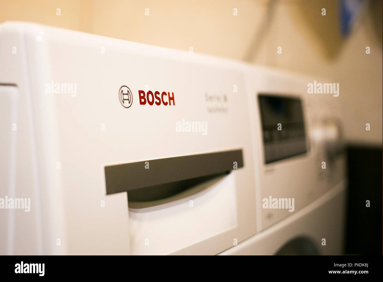Bosch Waschmaschine logo Nahaufnahme Stockfoto