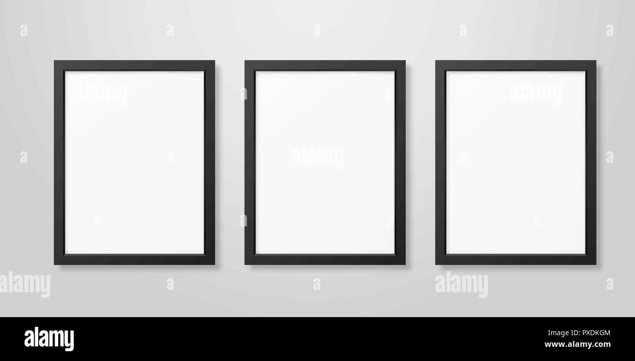 Drei Vektor Realistische moderne Innenausstattung Schwarz leer Vertikale A4 Holz- Poster Bilderrahmen Set Closeup auf weiße Wand Mock-up. Leere Poster Frames Design Template für Mockup, Präsentation Stock Vektor