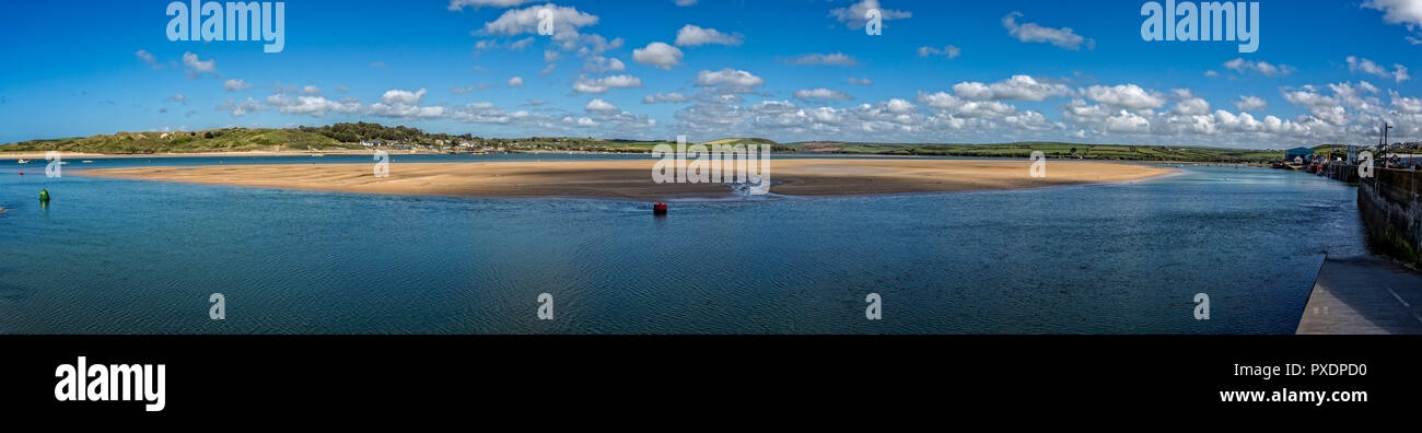 Gefährliche Sandbank im Fluss Camel in Padstow, Cornwall, Großbritannien am 12. Mai 2015 Stockfoto