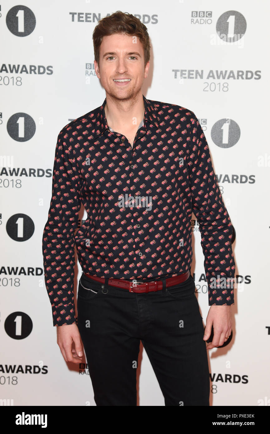 LONDON, GROSSBRITANNIEN. Oktober 21, 2018: Greg James an die BBC Radio 1 Teen Awards 2018 im Wembley Stadium, London. Bild: Steve Vas/Featureflash Credit: Paul Smith/Alamy leben Nachrichten Stockfoto