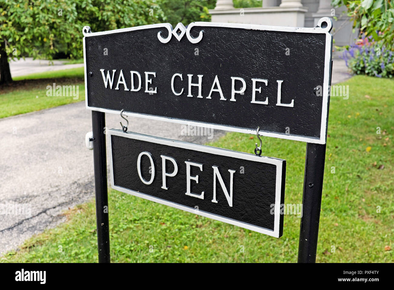 Die Furt Kapelle"-Schild in die Cleveland Seeblick Friedhof vor der Kapelle, im National Register der Historischen Stätten. Stockfoto