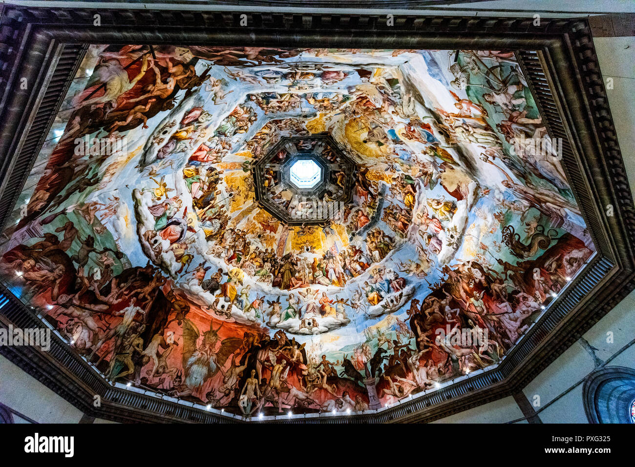 Decke Detail der Duomo di Firenze Kathedrale, die Kathedrale der Heiligen Maria von Blume, Florenz, Italien, Europa März 08, 2018 Stockfoto