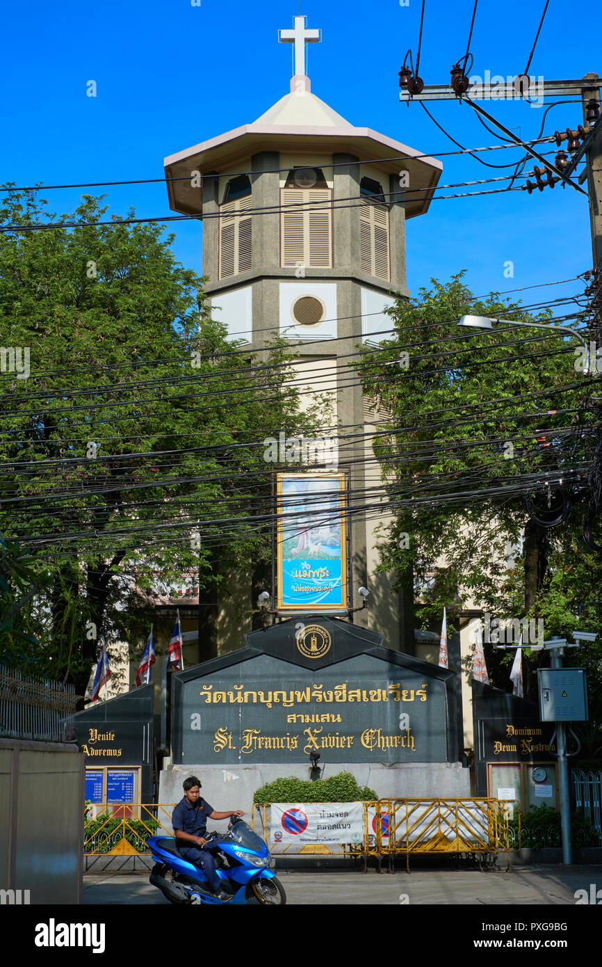 Die katholische Kirche St. Francis Xavier in der ehemaligen vietnamesischen Enklave von Baan Yuan, Bangkok, Thailand Stockfoto