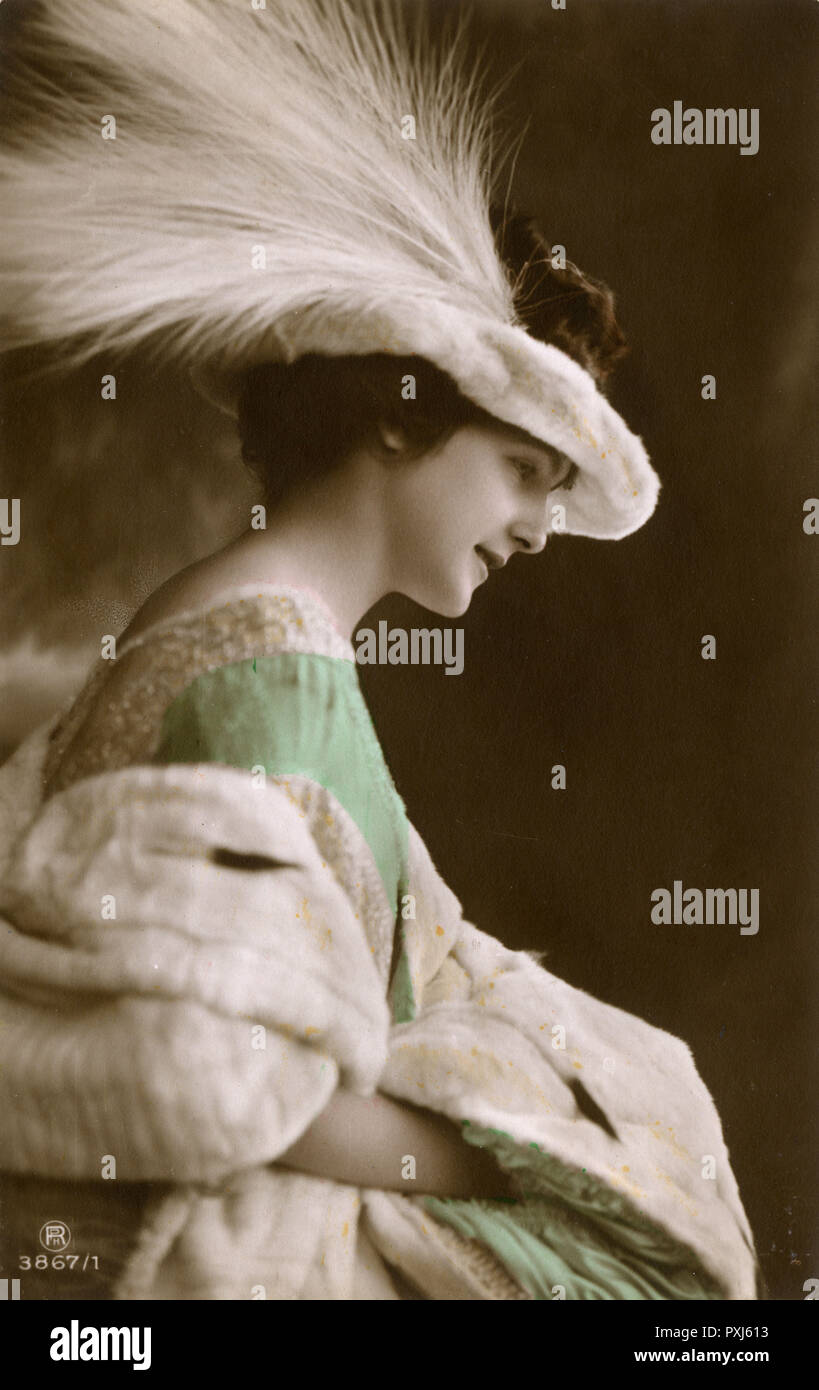 Fabelhafter Kopfschmuck mit Federn - 1920er-Mode Stockfoto