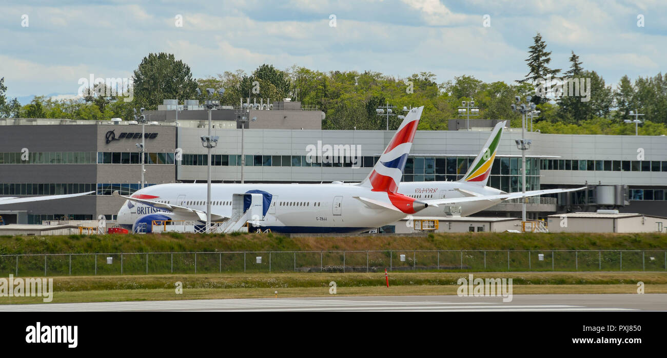 EVERETT, Washington State, USA - JUNI 2018: Panoramablick auf einen neuen Boeing 787 Dreamliner für British Airways an der Boeing in Everett Stockfoto