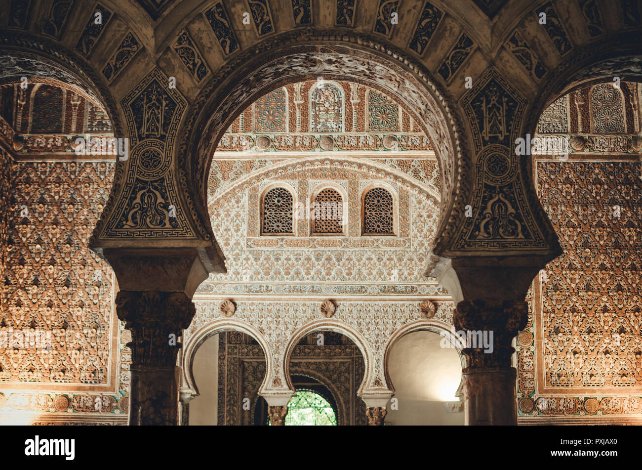 Salon de Embajadores, d. h. der Botschafter Rezeption Zimmer, das Zimmer war, dass König Peter von Kastilien für seinen Aufenthalt im Alcazar verwendet. Dieses Zimmer Stockfoto