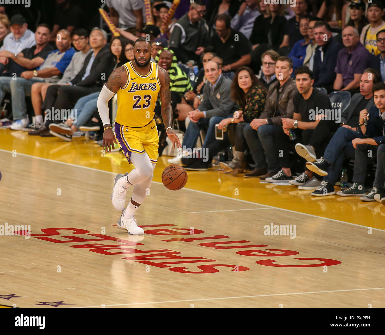 Los Angeles, CA, USA. 22 Okt, 2018. Los Angeles Lakers vorwärts LeBron James#23. In der zweiten Hälfte der San Antonio Spurs vs Los Angeles Lakers an Staples Center am 22. Oktober 2018. (Foto durch Jevone Moore) Credit: Csm/Alamy leben Nachrichten Stockfoto