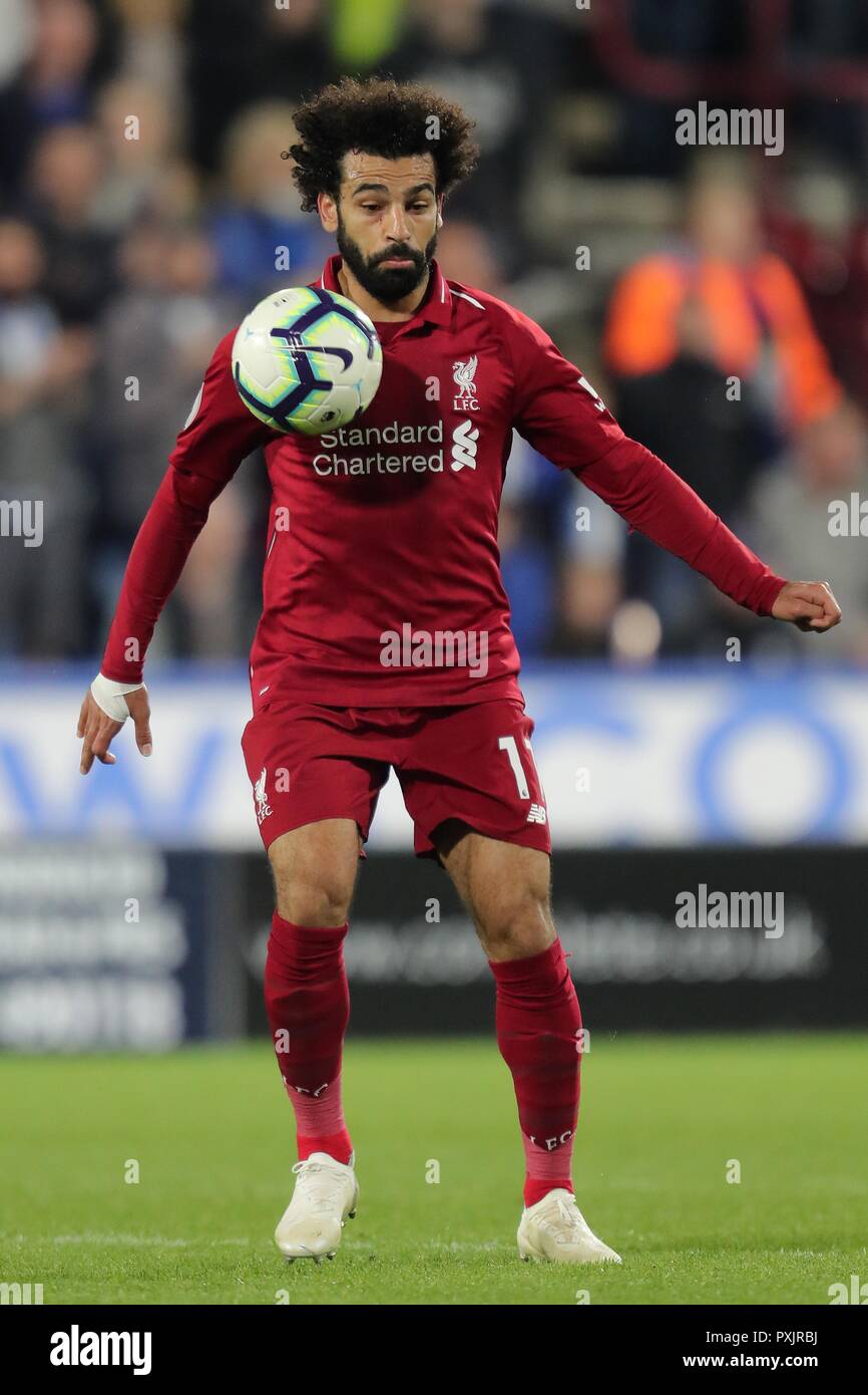 MOHAMED SALAH FC Liverpool Huddersfield Town FC V LIVERPOOL FC, Premier League JOHN SMITH'S STADION, Huddersfield, England 20 Oktober 2018 GBD 12884 streng redaktionelle Verwendung. Wenn der Spieler/Spieler in diesem Bild dargestellt ist/Spielen für einen englischen Club oder das England National Team. Dann ist dieses Bild darf nur für redaktionelle Zwecke verwendet werden. Keine kommerzielle Nutzung. Folgende Verwendungen sind auch dann eingeschränkt, wenn in einem redaktionellen Kontext: Verwendung in Verbindung mit oder als Teil eines nicht autorisierten Audio-, Video-, Daten-, Spielpläne, Verein/liga Logos, Wetten, Spiele oder eine "Live"-Service Stockfoto