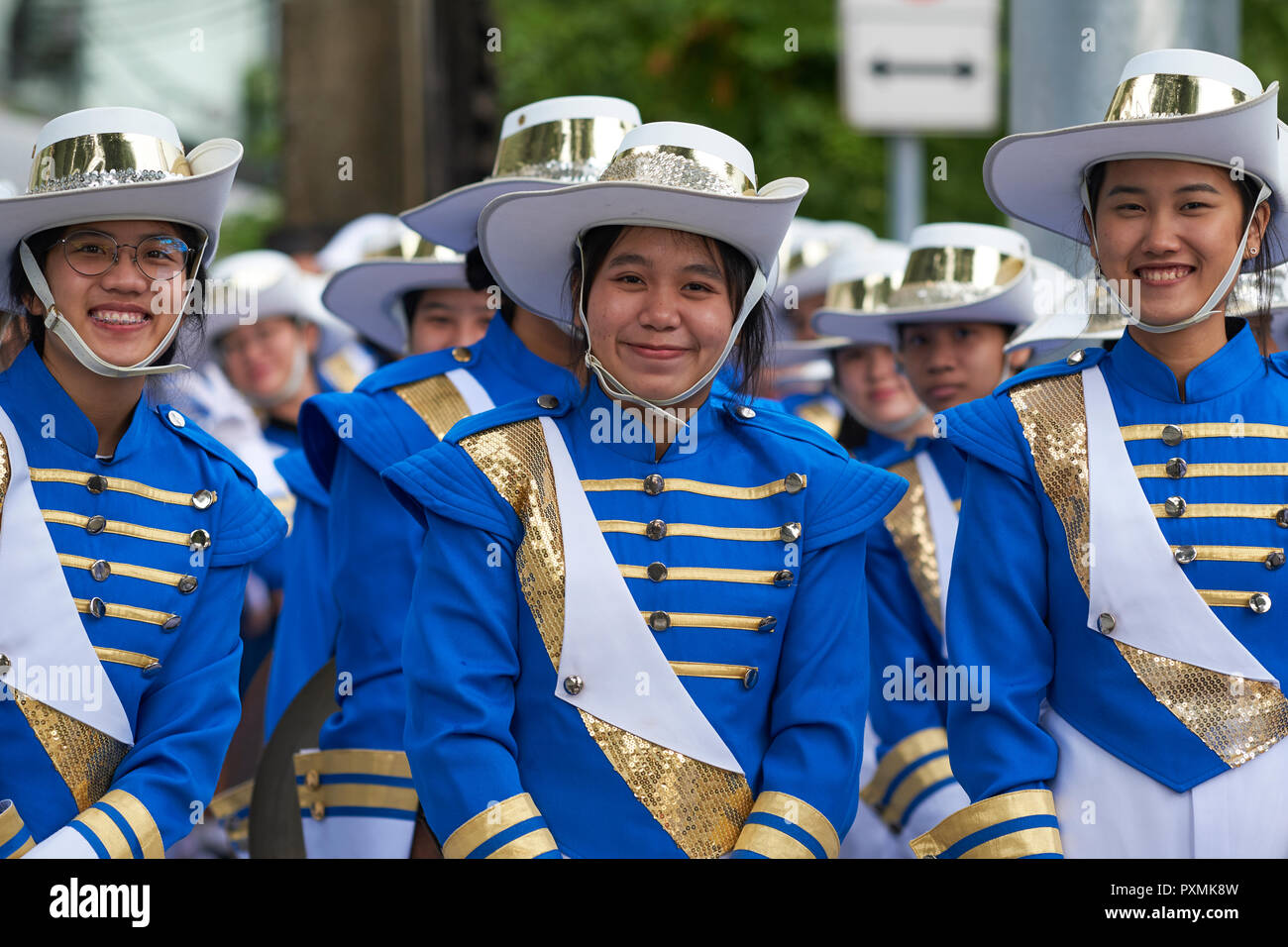 Mitglieder der Student Brass Band, anlässlich des Todestages von König Chulalongkorn, genannt Chulalongkorn Tag, in Bangkok, Thailand Stockfoto