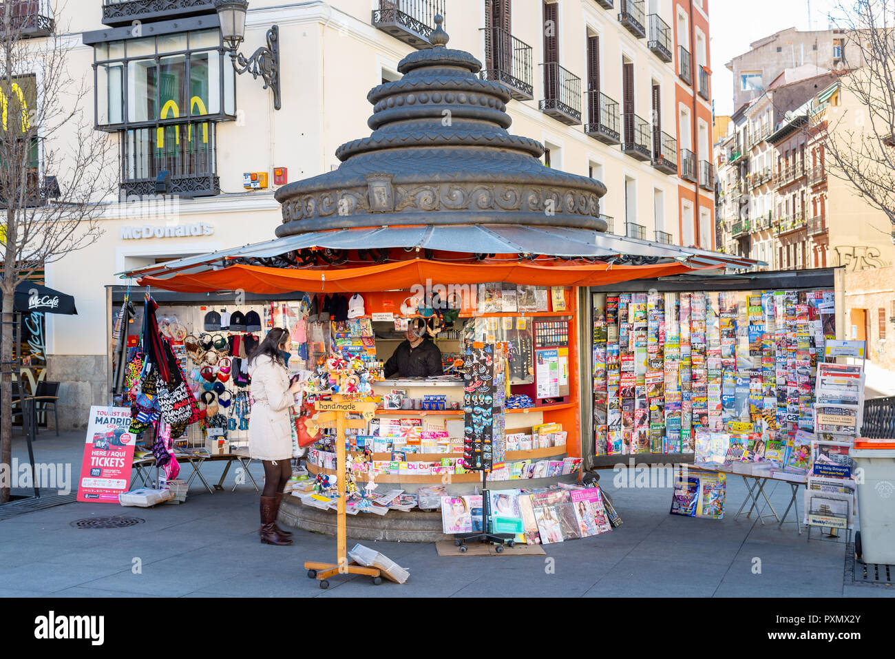 Zeitschriftenkiosk, Madrid, Spanien Stockfoto