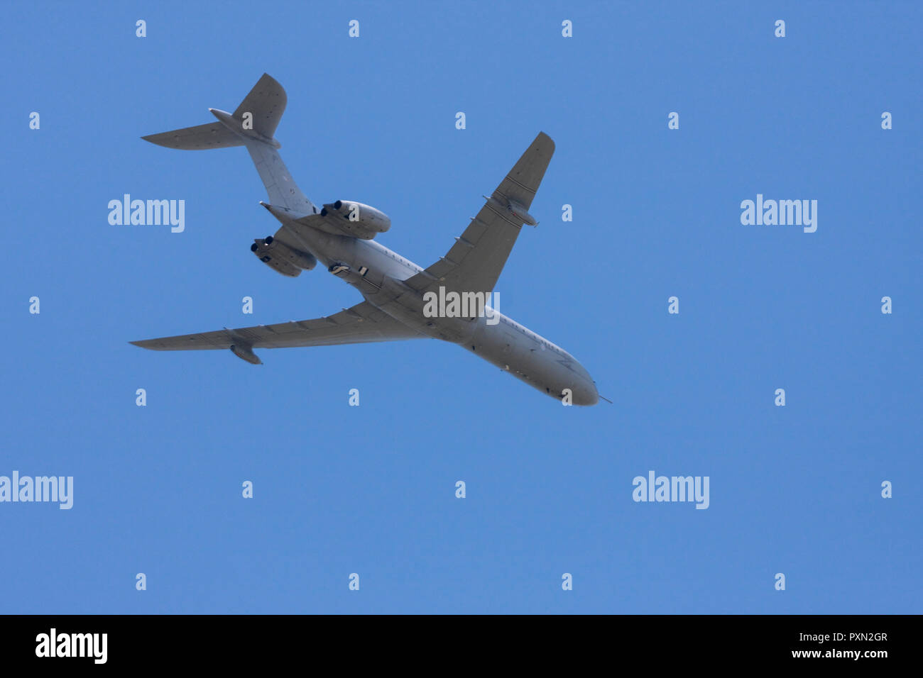 RAF VC-10 (VC 10) ZA 147 Luftbetankung Tanker wieder in RAF Cottesmore, begleitenden BAe Harrier Jets aus Afghanistan. 1. Juli 2009 Stockfoto