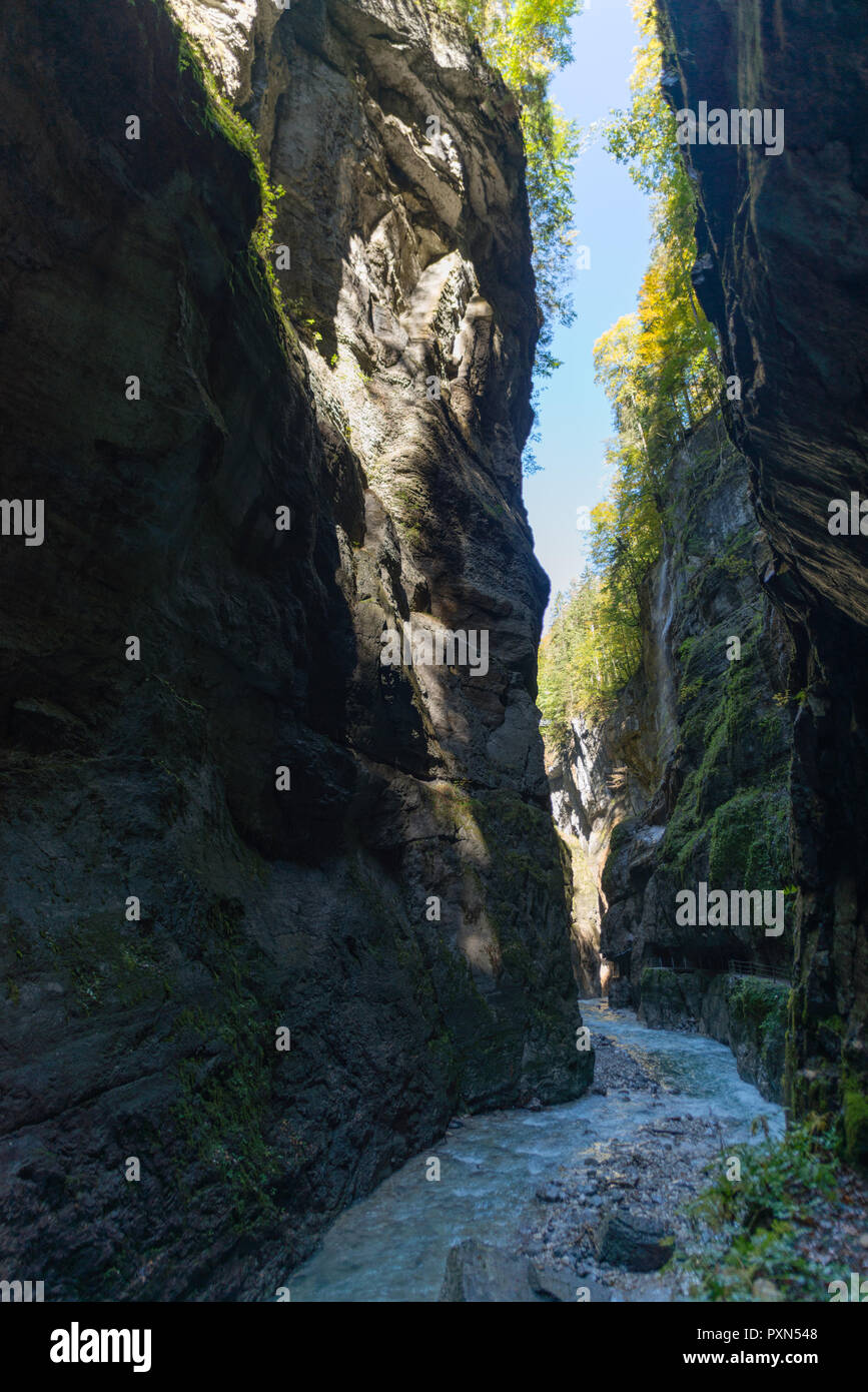 Stream: Partnachklamm, Partnachklamm, Schlucht Partnachklamm, Garmisch-Partenkirchen, Oberbayern, Bayern, Deutschland Stockfoto