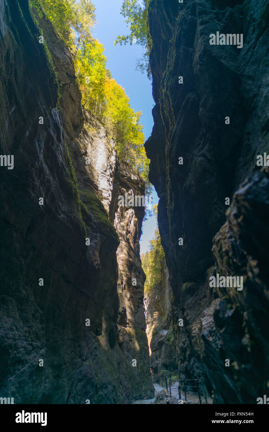 Stream: Partnachklamm, Partnachklamm, Schlucht Partnachklamm, Garmisch-Partenkirchen, Oberbayern, Bayern, Deutschland Stockfoto