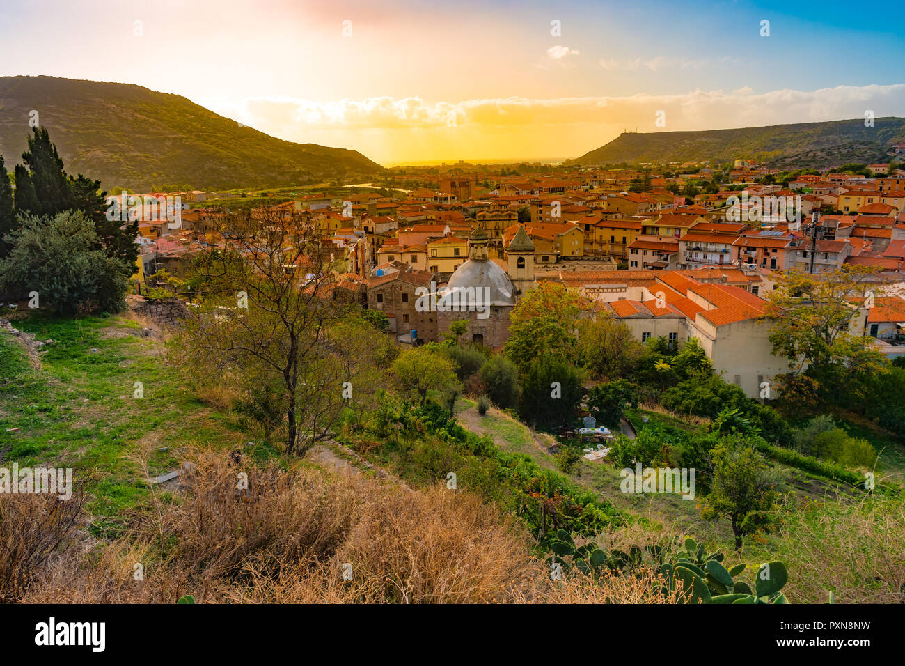 Bosa, Gemeinde in der Provinz von Oristano, Sardinien Stockfoto