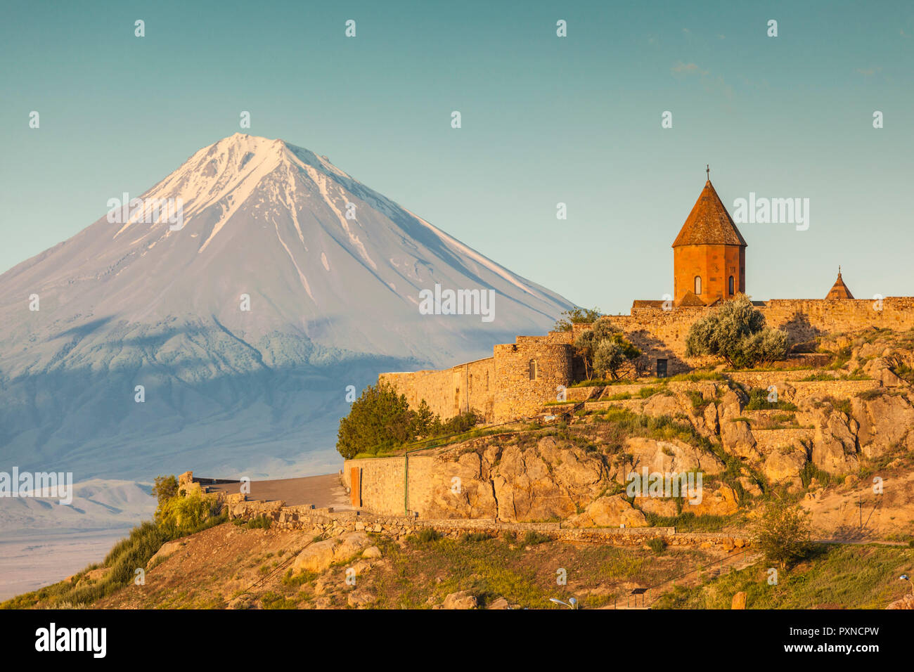 Armenien, Khor Virap, das Kloster Khor Virap, 6. Jahrhundert, mit Mt. Ararat Stockfoto