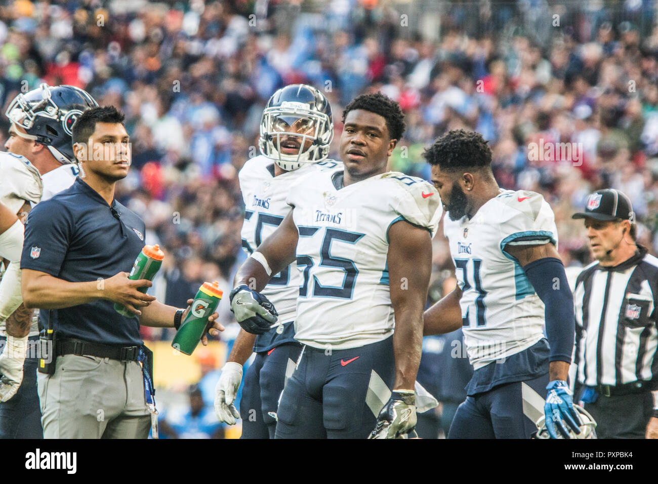 21. Oktober 2018 LONDON, GER - NFL: Okt 21 Internationale Serie - Titans an Ladegeräte Tennessee Titans Linebacker Jayon Braun (55)-Credit-Glamourstock Stockfoto