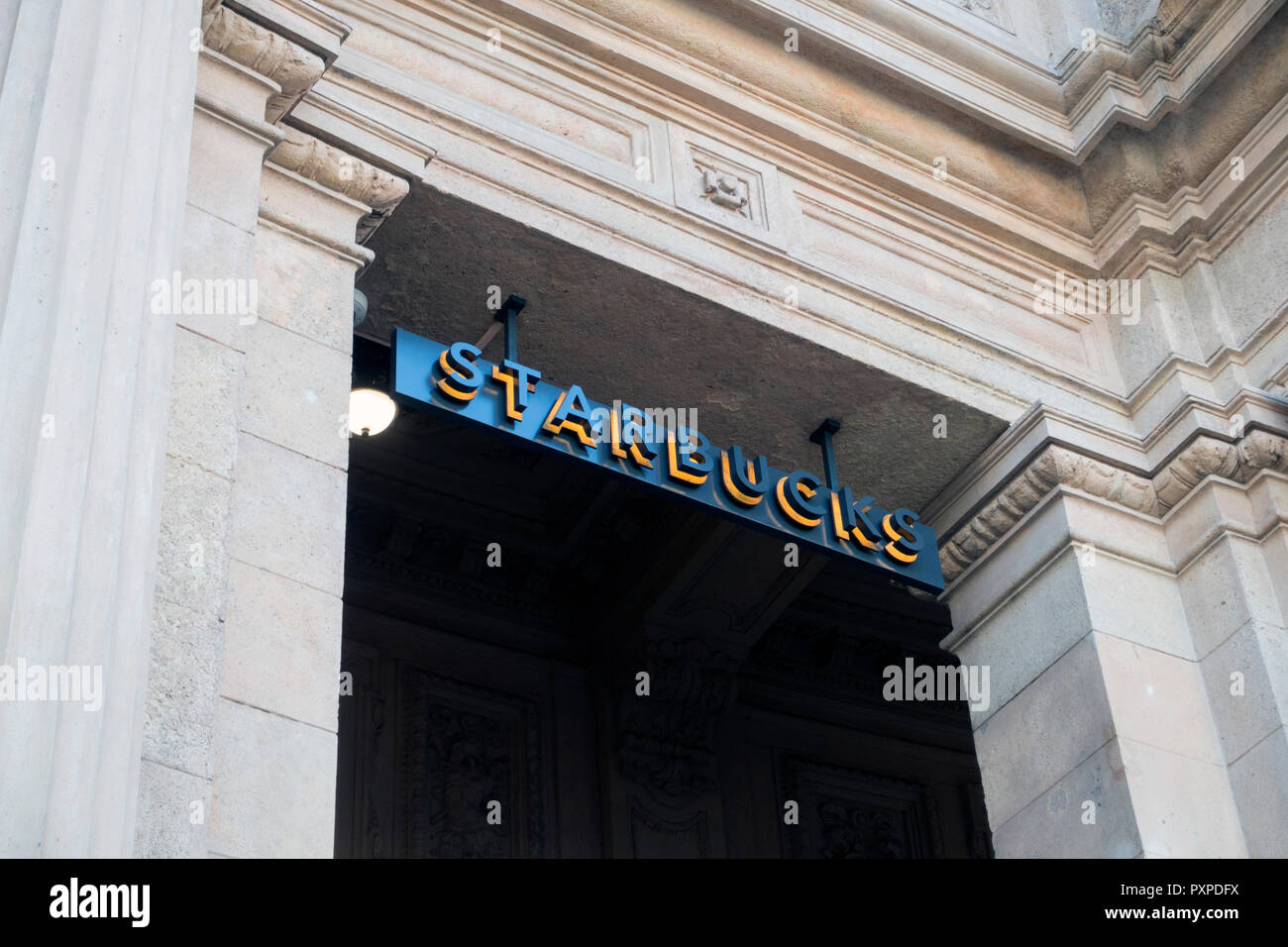 Neue Starbucks Coffee Store in Mailand, Italien. Stockfoto