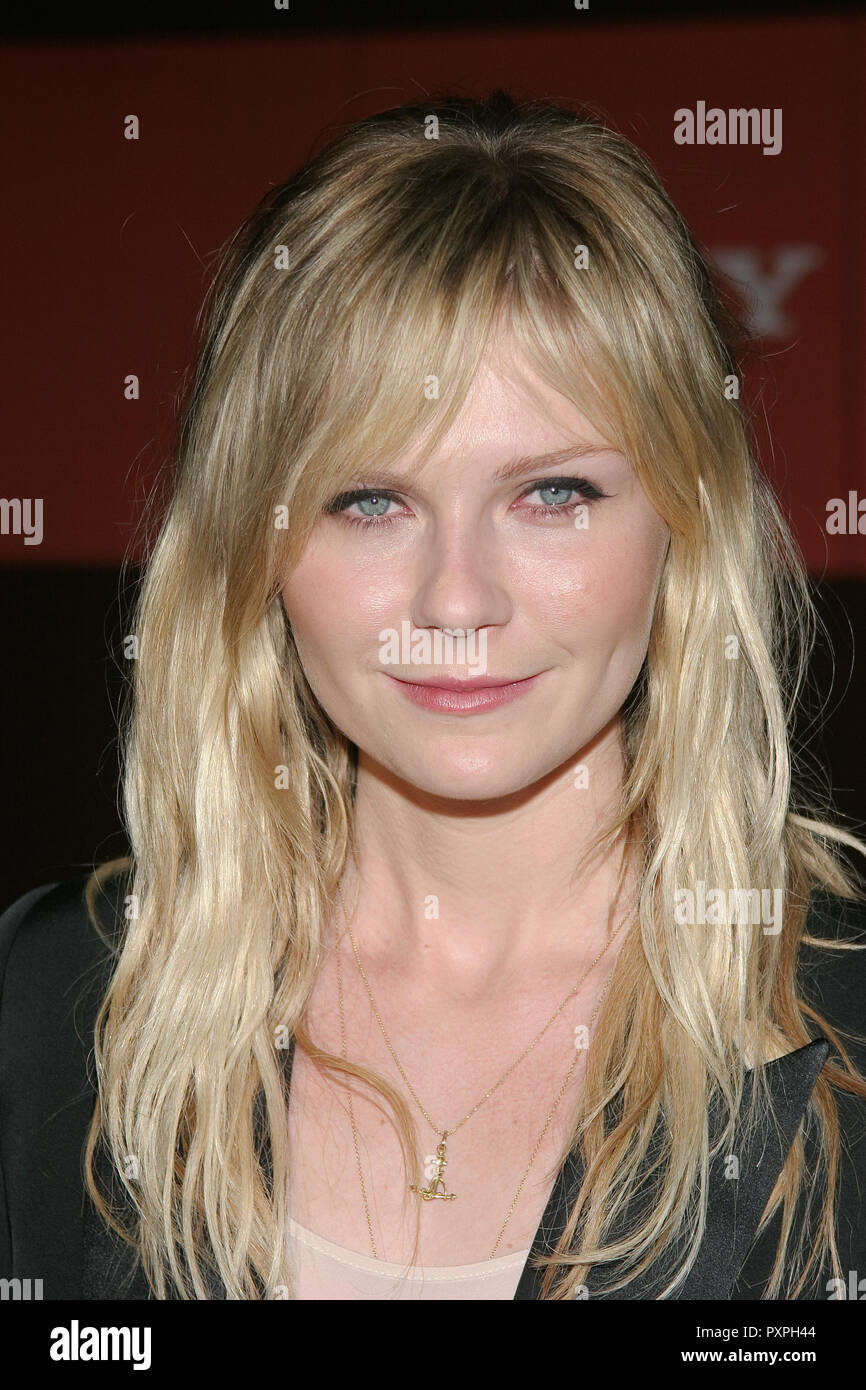 Kirsten Dunst 09/29/06 SONY GLOBAL MARKETING PARTNERS CONFERENCE ABSCHLUSSFEIER @ Rodeo Dr., Beverly Hills Foto von Jun Matsuda/HNW/PictureLux (29. September 2006) die Datei Referenz # 33687 436 HNWPLX Stockfoto