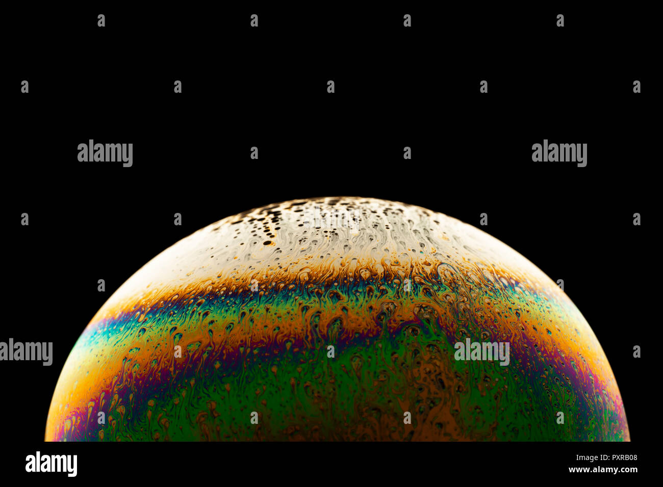 Schimmernde Oberfläche einer Seifenblase, close-up Stockfoto