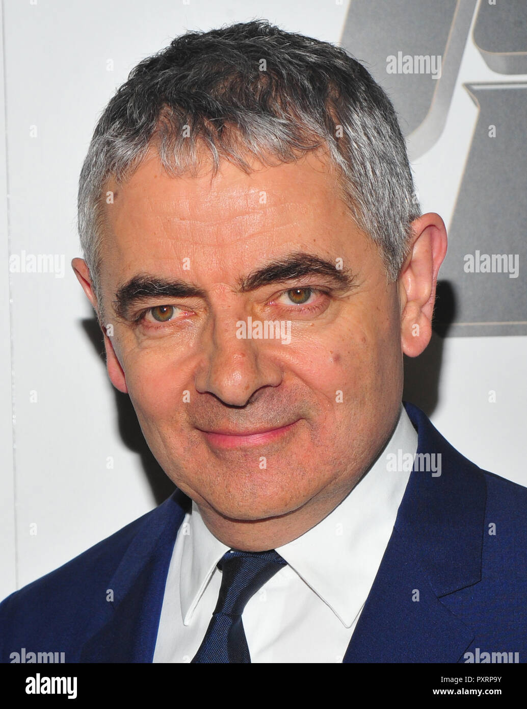 New York, USA. 23. Oktober, 2018. Rowan Atkinson nimmt an "Johnny English schlägt wieder zu" Filmvorführung im AMC Loews Lincoln Square am 23. Oktober 2018 in New York City. Quelle: John Palmer/Medien Punch Credit: MediaPunch Inc/Alamy leben Nachrichten Stockfoto