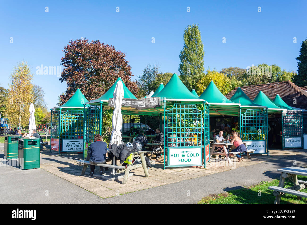 Runnymede, Cafe, Runnymede Vergnügen Boden, Runnymede, Surrey, England, Vereinigtes Königreich Stockfoto