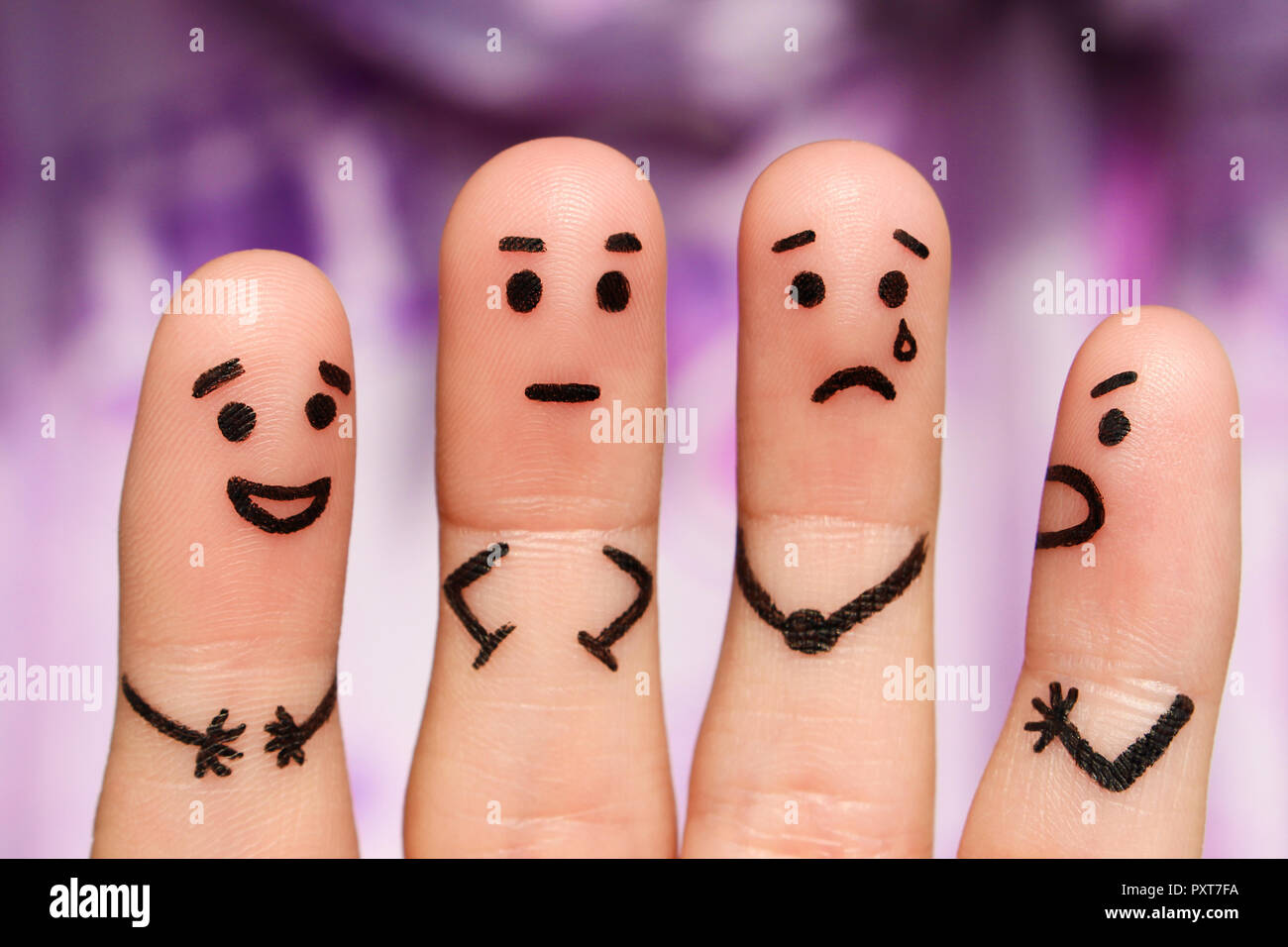 Finger Kunst des Menschen. Das Konzept einer Gruppe von Menschen mit unterschiedlichen Persönlichkeiten. Stockfoto