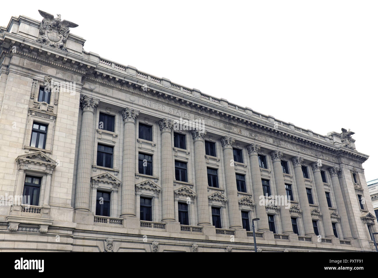Die alte US-Post- und Zollhaus in der Innenstadt von Cleveland, Ohio, USA ist jetzt das Howard M. Metzenbaum United States Courthouse. Stockfoto